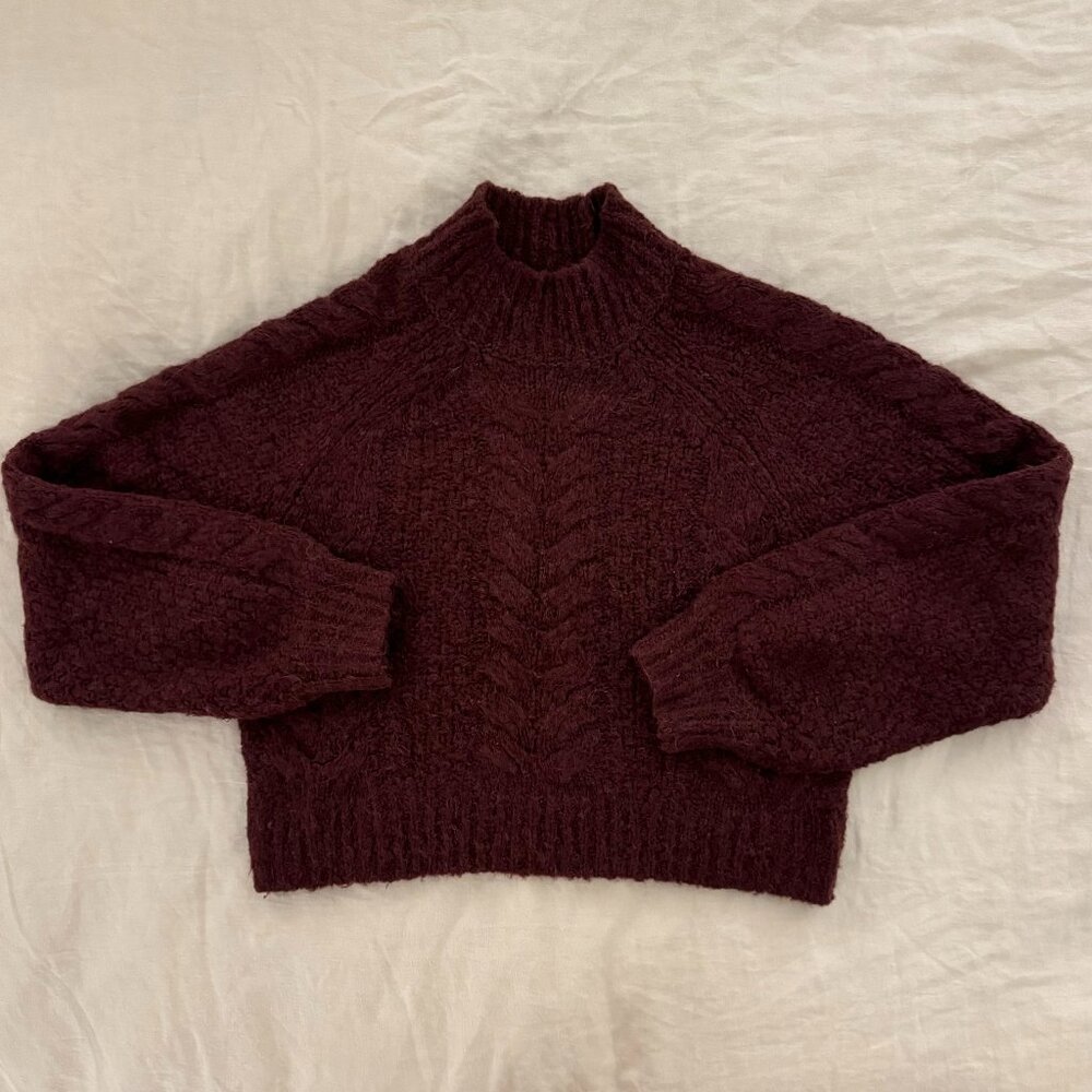 Aritzia Sunday Best Melly Burgundy Cropped Cable Knit Sweater